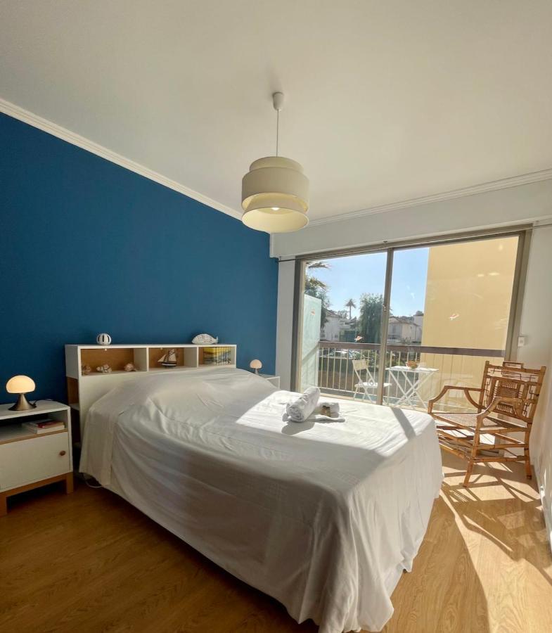 Seafront One Bedroom Apartment With A Terrasse Swimming Pool And A Parking อองทีบส์ ภายนอก รูปภาพ